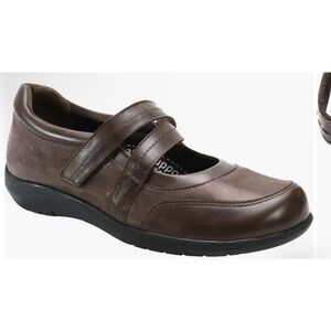 David Tate Women's Gentle Mary‎ Jane Flat Sneaker Brown Size 10.5 Medium